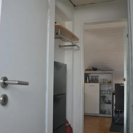 Dg-zimmer * Κολωνία