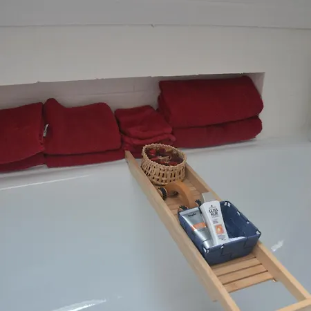 Dg-zimmer * Κολωνία