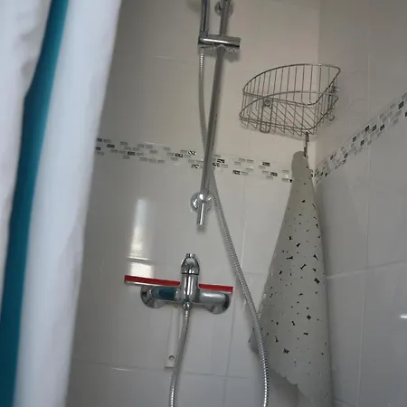 Dg-zimmer Δωμάτια σε οικογενειακή κατοικία