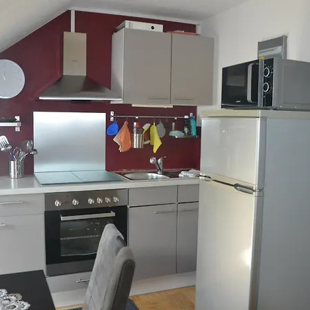 Dg-zimmer Δωμάτια σε οικογενειακή κατοικία Κολωνία